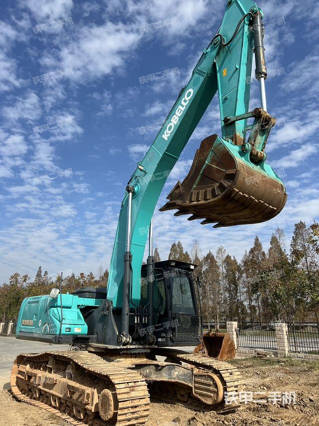 整機右后45°（整機外觀）