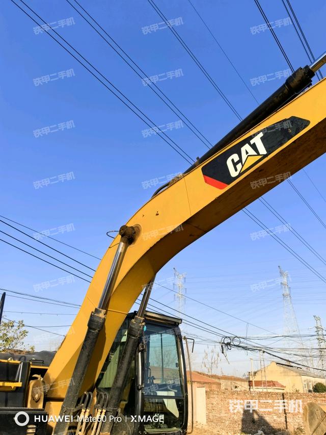 大臂整體?右側(cè)(工作和回轉(zhuǎn)裝置) 大臂整體?右側(cè)(工作和回轉(zhuǎn)裝置)