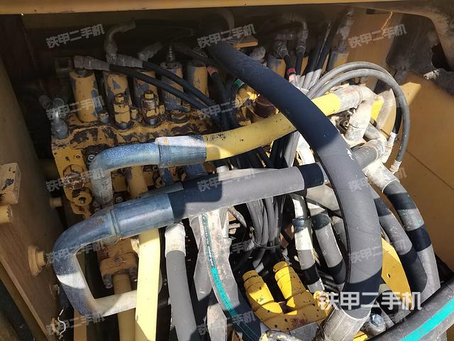 分配閥（上車部件）