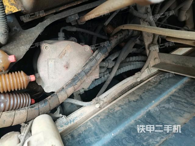 回轉(zhuǎn)馬達(dá)（上車部件）