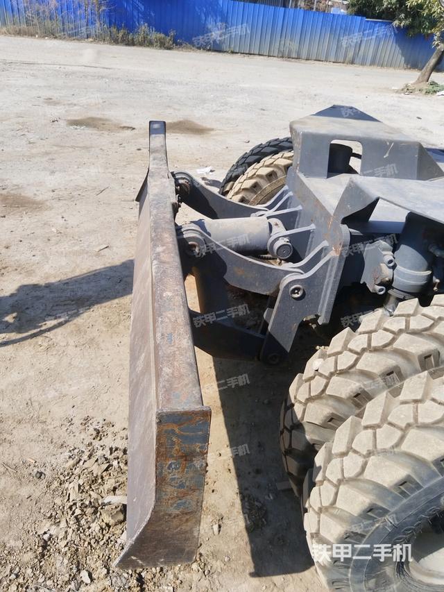 左側(cè)行走馬達蓋板（行走機構(gòu)）