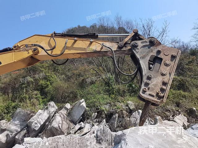 小臂整體右前（工作和回轉(zhuǎn)裝置）