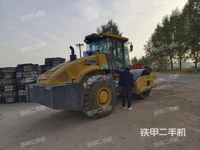 整機(jī)右后45°(設(shè)備外觀及核心部件) 整機(jī)右后45°(設(shè)備外觀及核心部件)