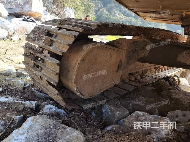 右導(dǎo)向輪（行走機構(gòu)）