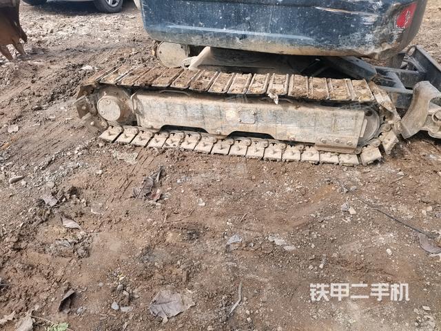 左側(cè)履帶整體?（行走機構(gòu)）