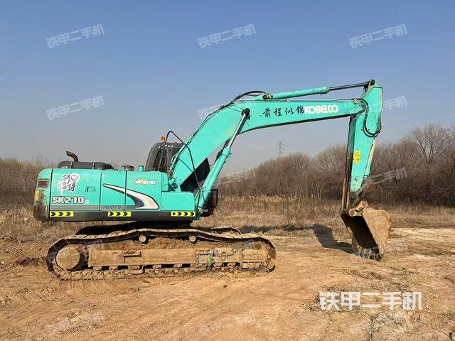 整機(jī)右后45°(整機(jī)外觀) 整機(jī)右后45°(整機(jī)外觀)