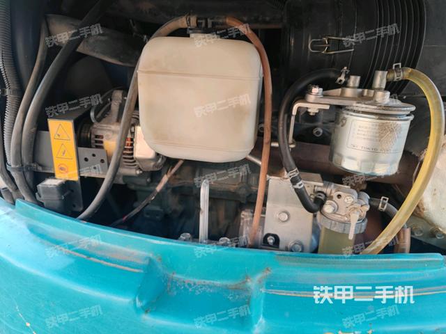 發(fā)動機室(上車部件) 發(fā)動機室(上車部件)