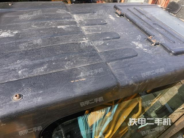 駕駛室頂部俯視(上車部件) 駕駛室頂部俯視(上車部件)