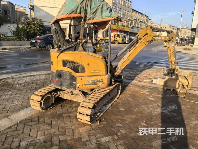 右前45(整機外觀) 右前45(整機外觀)