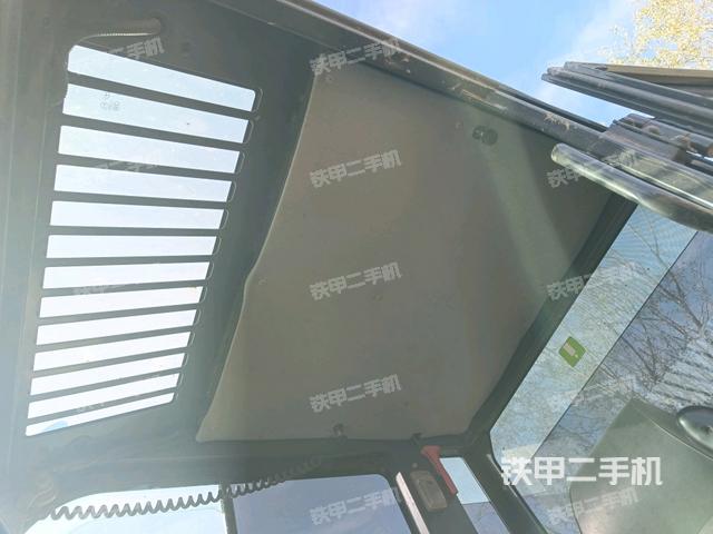 頂棚整體（駕駛室部分）