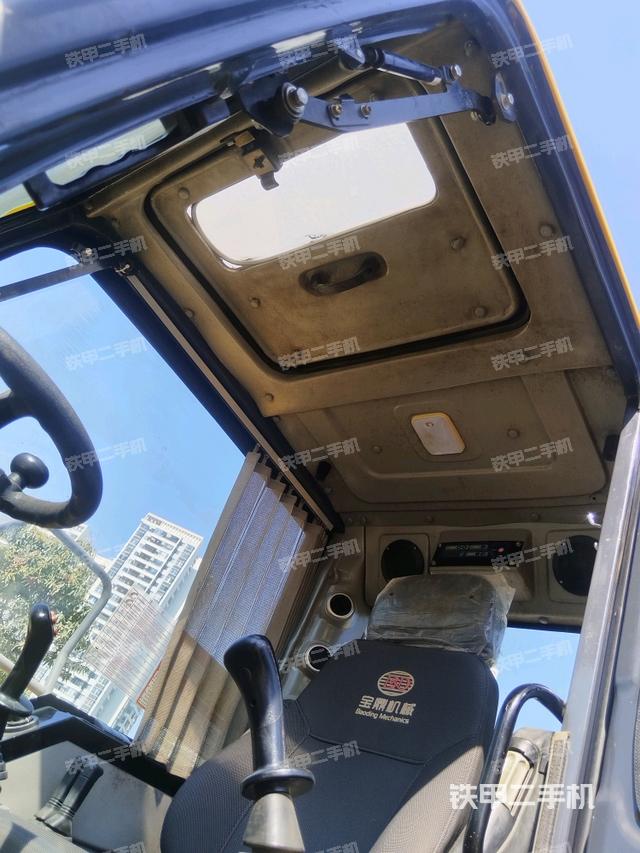 頂棚整體（駕駛室部分）