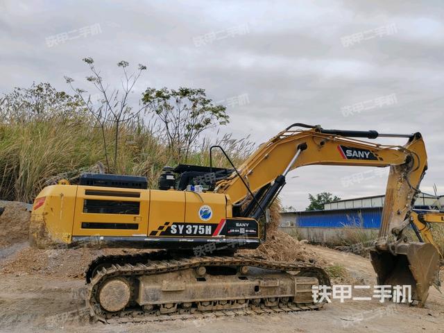 右前45(整機(jī)外觀) 右前45(整機(jī)外觀)