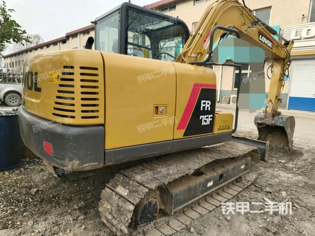 整機(jī)右后45°(整機(jī)外觀) 整機(jī)右后45°(整機(jī)外觀)