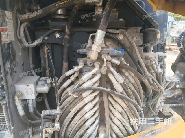 電瓶（大件艙室）