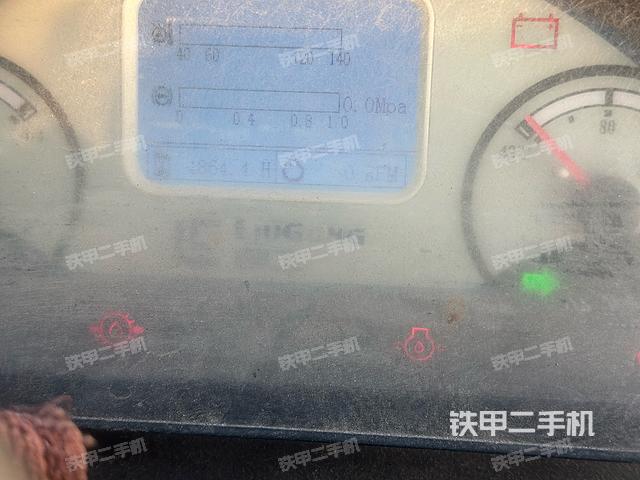 駕駛室操作臺（整機外觀及大件）