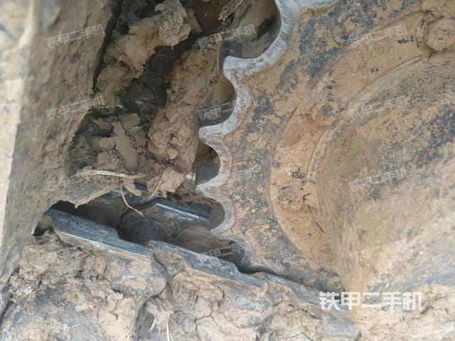 左導(dǎo)向輪（行走機(jī)構(gòu)）