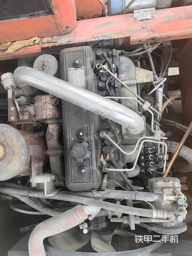 發(fā)動(dòng)機(jī)室(上車部件) 發(fā)動(dòng)機(jī)室(上車部件)