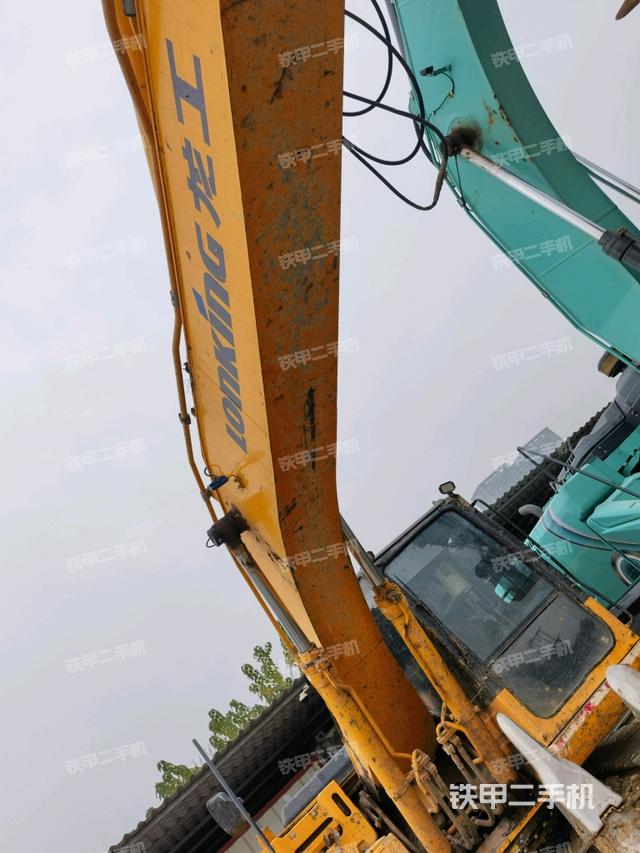 大臂整體?右側(cè)(工作和回轉(zhuǎn)裝置) 大臂整體?右側(cè)(工作和回轉(zhuǎn)裝置)