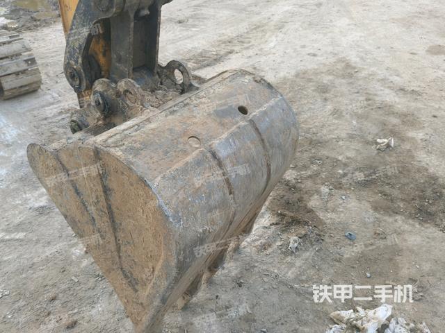 鏟斗45度（工作和回轉(zhuǎn)裝置）