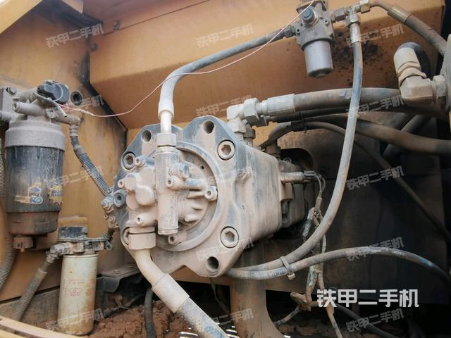 液壓泵室(大件艙室) 液壓泵室(大件艙室)