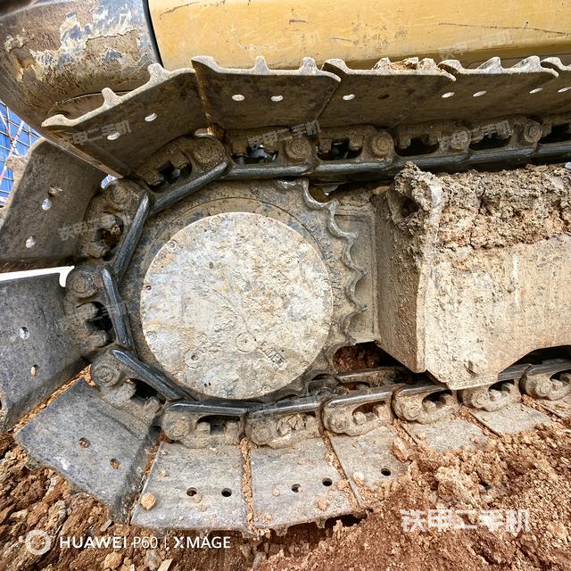 左導(dǎo)向輪（行走機(jī)構(gòu)）