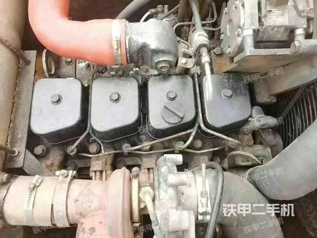 發(fā)動機(jī)整體俯視（整機(jī)外觀）