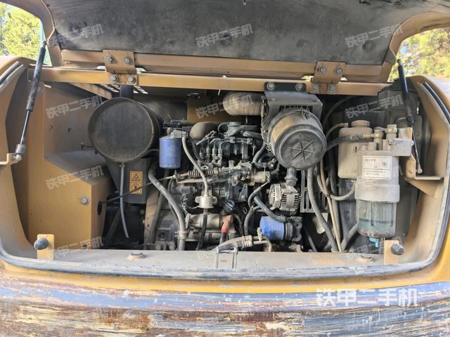 發(fā)動機室（上車部件）