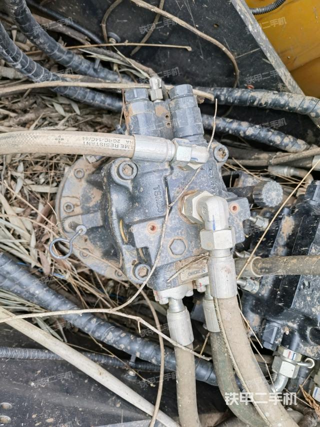 回轉(zhuǎn)馬達(dá)（上車(chē)部件）