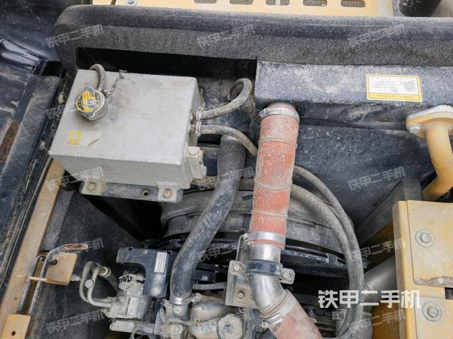 水箱+風(fēng)扇特寫(上車部件) 水箱+風(fēng)扇特寫(上車部件)