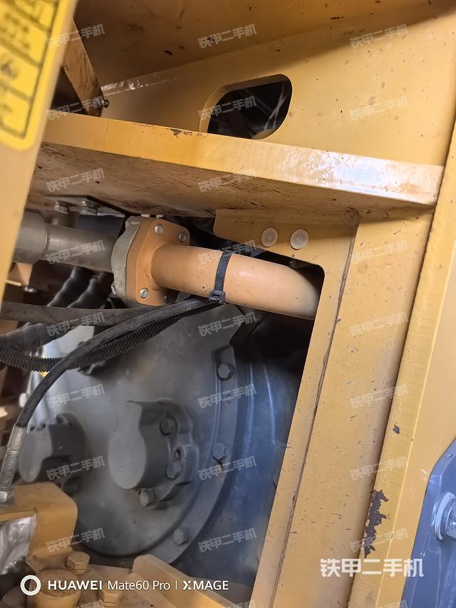 變速箱(整機(jī)外觀及大件) 變速箱(整機(jī)外觀及大件)