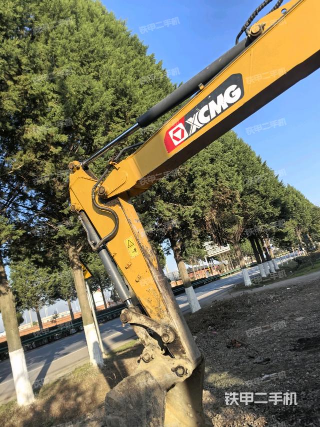 小臂整體左后（工作和回轉(zhuǎn)裝置）