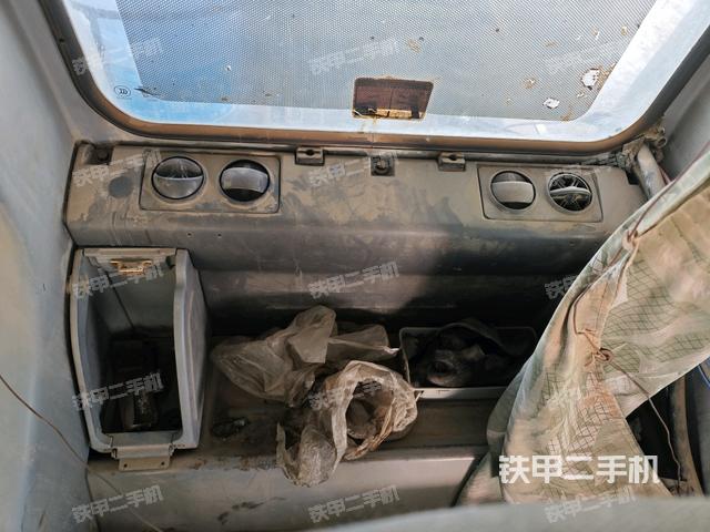 座椅后部（駕駛室部分）