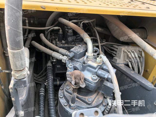 駕駛室頂部俯視（上車部件）