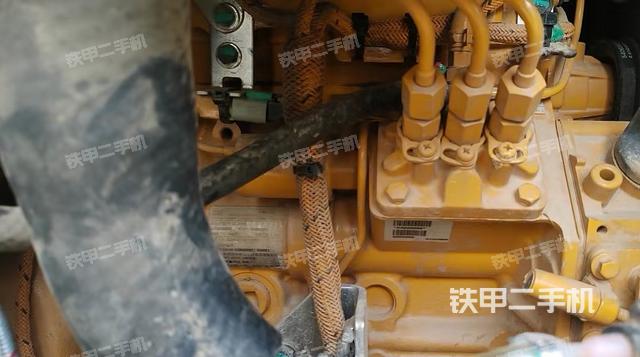 發(fā)動(dòng)機(jī)整體俯視（整機(jī)外觀）