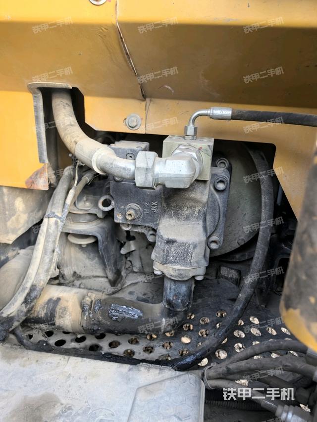 液壓泵室（大件艙室）