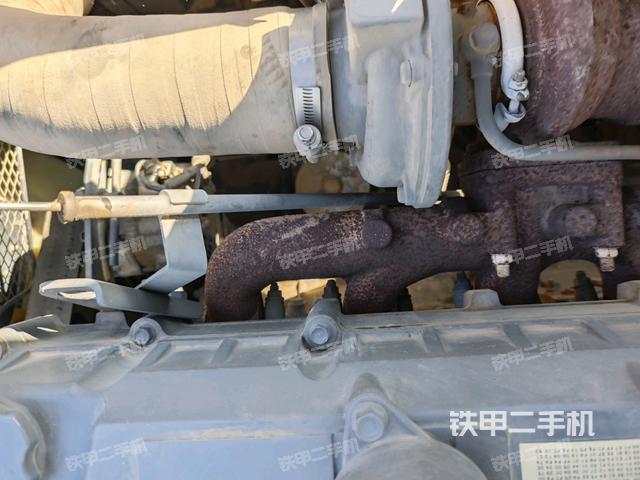 氣門室蓋螺絲特寫（上車部件）