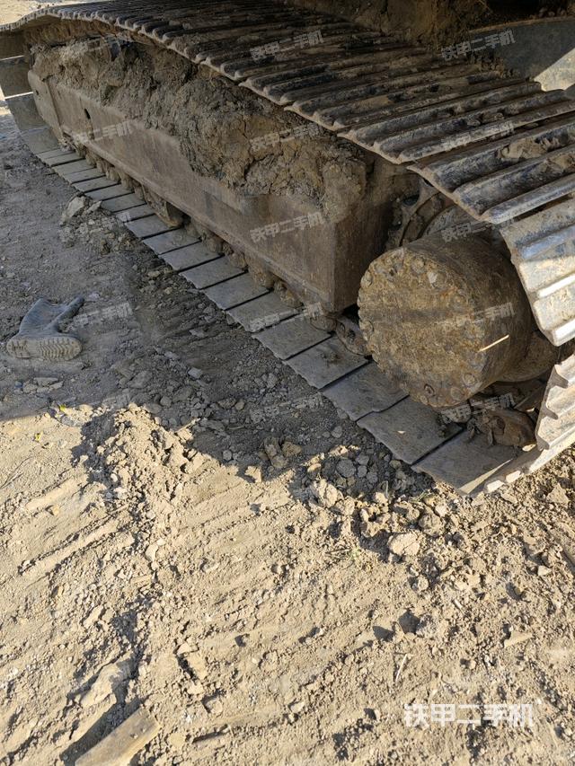 左側(cè)履帶整體?（行走機(jī)構(gòu)）