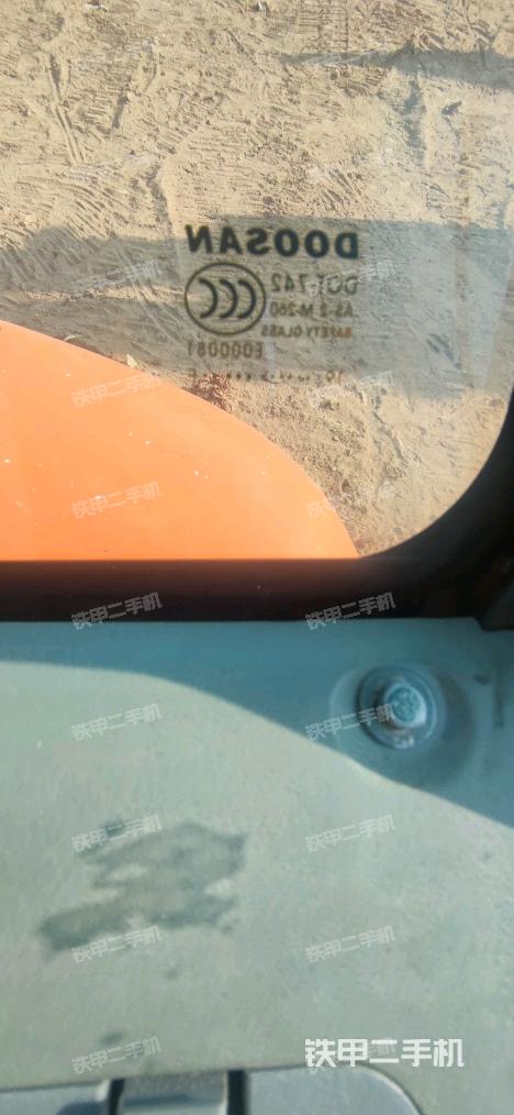 顶棚整体（驾驶室部分）