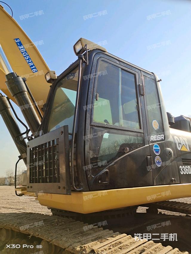 駕駛室整體（整機(jī)外觀）