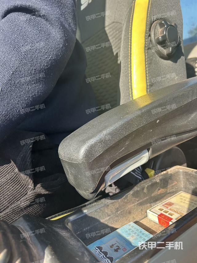 小時(shí)表（駕駛室部分）