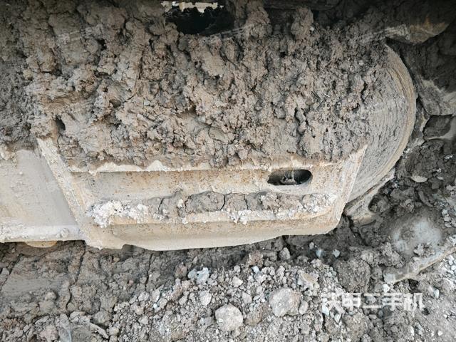 左導(dǎo)向輪（行走機(jī)構(gòu)）