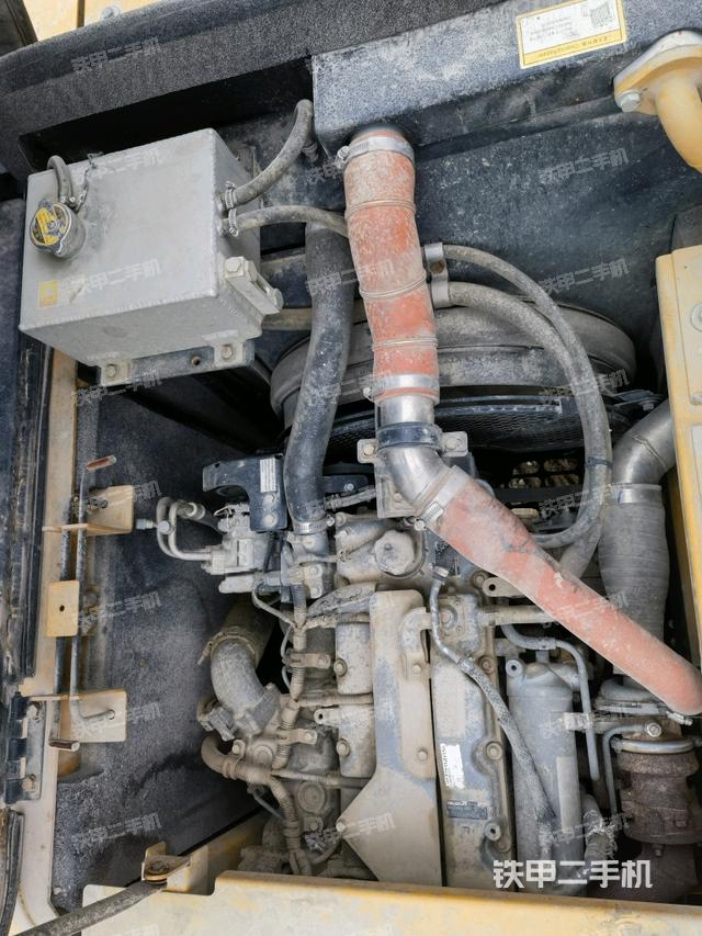 發(fā)動機(jī)室(上車部件) 發(fā)動機(jī)室(上車部件)