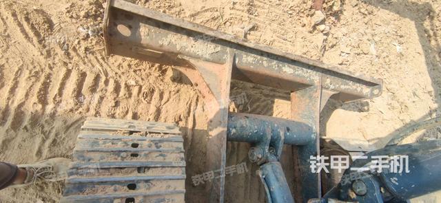 小臂整体右前（工作和回转装置）