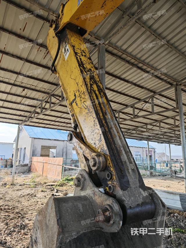 小臂整體左后（工作和回轉(zhuǎn)裝置）