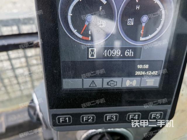 小時表(駕駛室部分) 小時表(駕駛室部分)