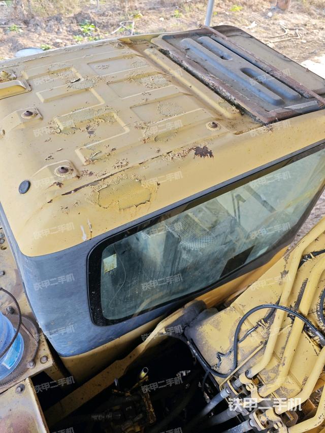 駕駛室頂部俯視（上車部件）