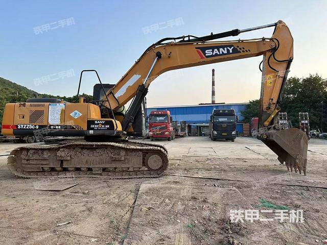 整機(jī)右后45°(整機(jī)外觀) 整機(jī)右后45°(整機(jī)外觀)