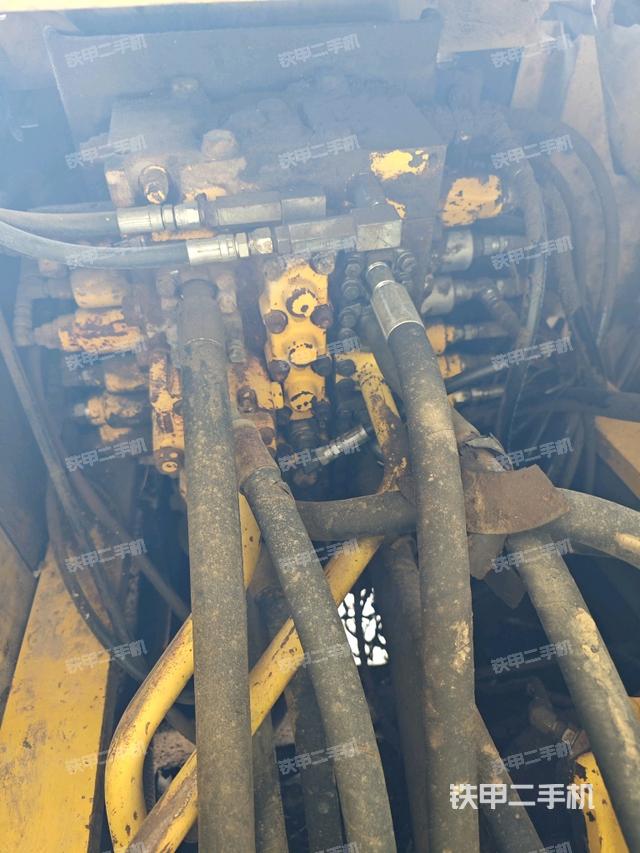 分配閥（上車部件）