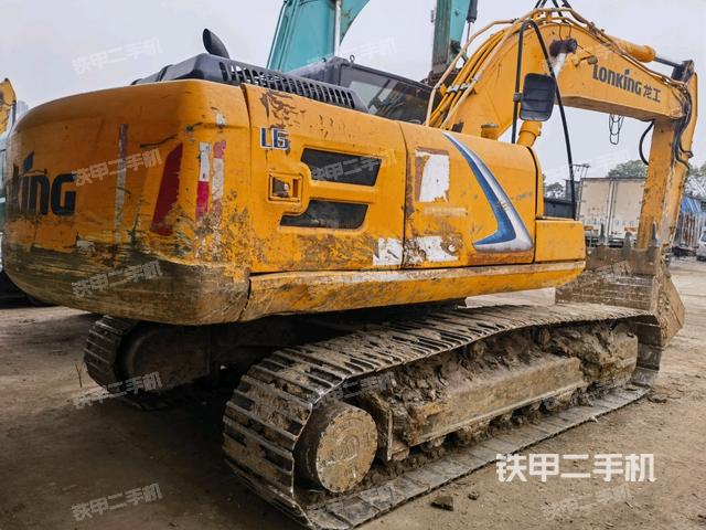 右后45(整機外觀) 右后45(整機外觀)