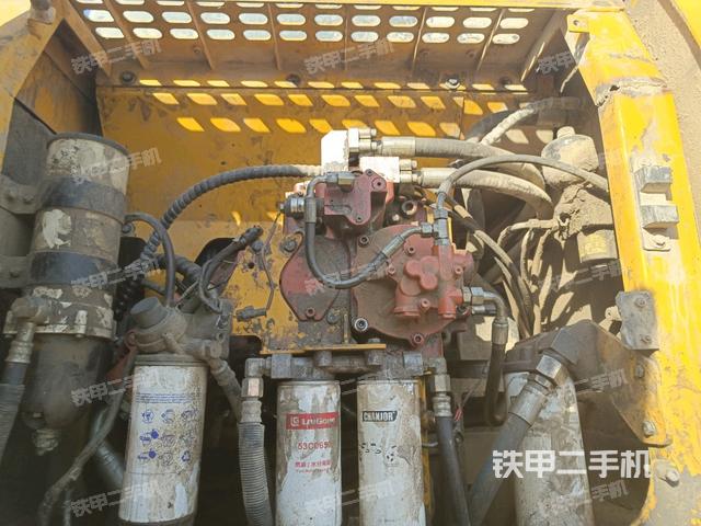 液壓泵室(大件艙室) 液壓泵室(大件艙室)